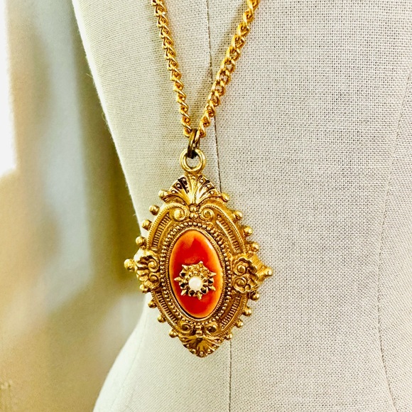 Vintage Demi Parure Enameled Necklace Set - Picture 3 of 14